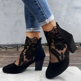 Black (Almost sold out)